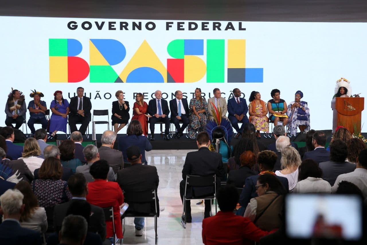 Sônia Guajajara assume Ministério dos Povos Indígenas do Brasil